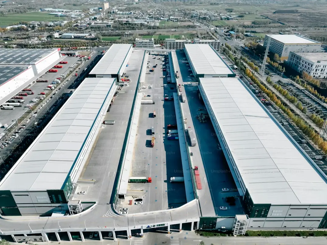 Fasilitas industri dan utilitas